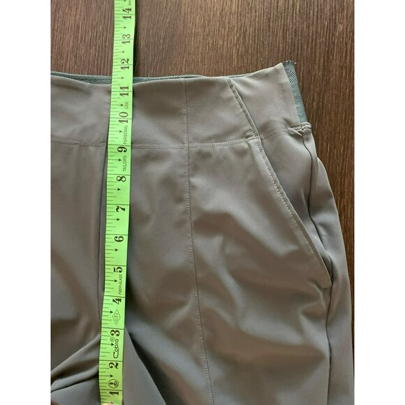 Athleta Cosmic Kick Flare Crop Athletic Pants Size 4P - Picture 6 of 8